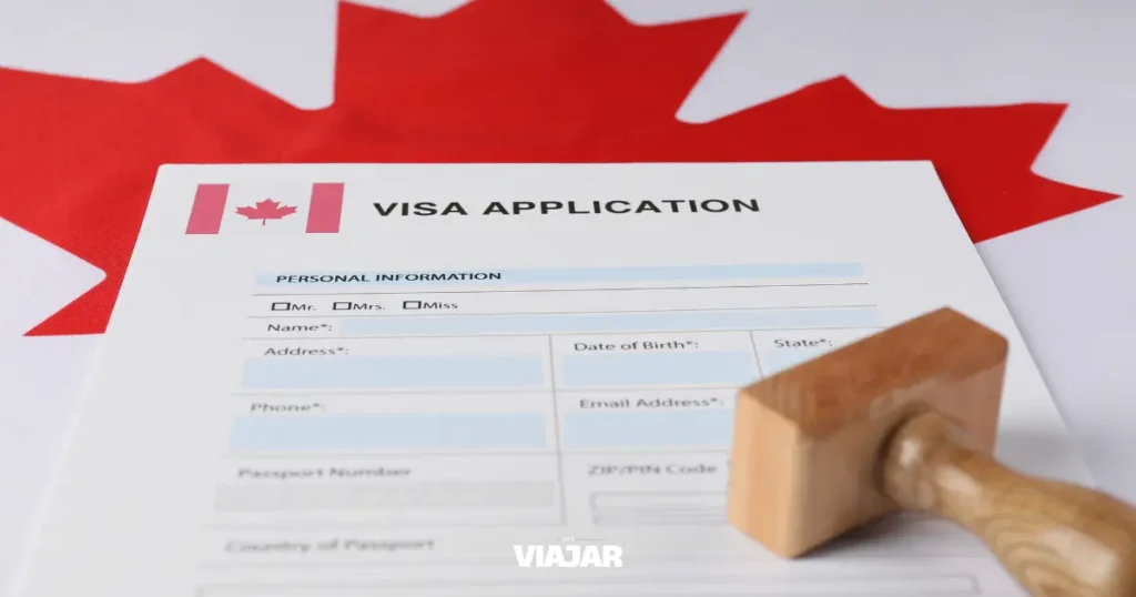 Formulario para una visa en Canadá
