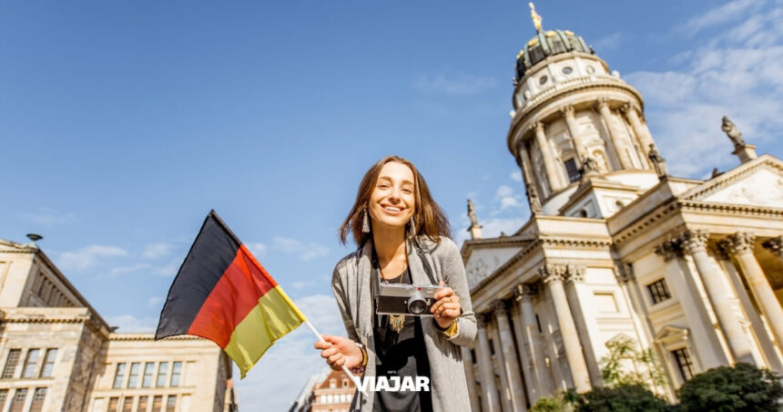 Alemania ofrece un permiso de residencia que permite entrar al país sin contrato y buscar empleo legalmente durante hasta 12 meses.