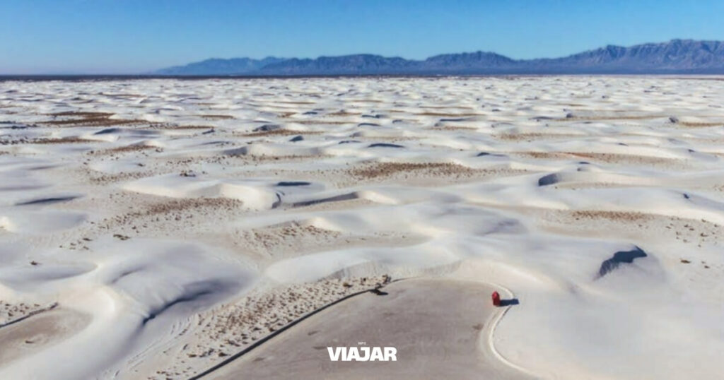 El parque nacional donde la NASA entrena astronautas porque parece otro planeta (White Sands)
